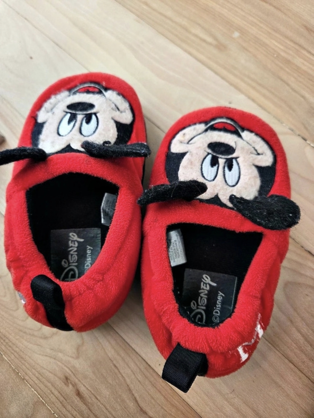 Disney Mickey Mouse slippers Red & Black Baby 7/8